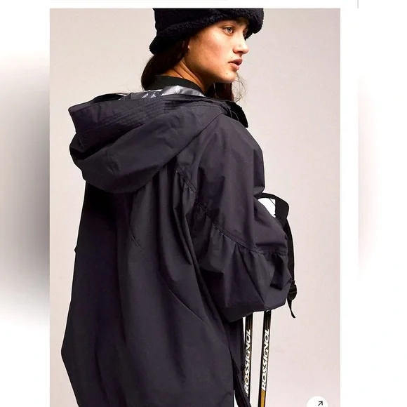 - Free People‼️SOLD❣️🔥PEAK TO PEAK POPOVER- - Picture 3 of 5